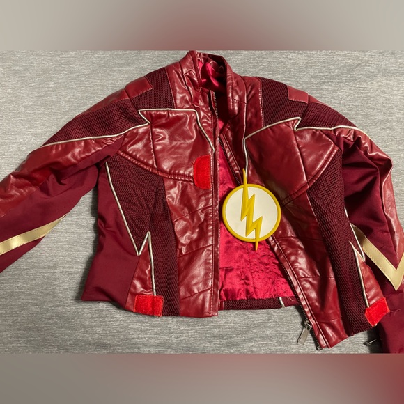 Tailor made Flash costume - Picture 7 of 9